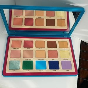 NATASHA DENONA TROPICS PALETTE